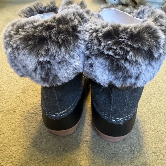 Report Footwear Ulisses Women's Gray Fur-Lined Boots Sz 6 - Picture 7 of 8